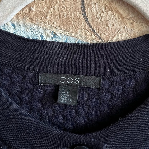 COS Textured Jacquard-knit Cardigan Medium - Picture 8 of 16